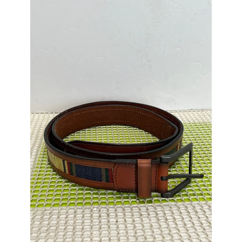 Columbia Mens Leather vintage Belt Size 44 brown with Guatemala inlay‎